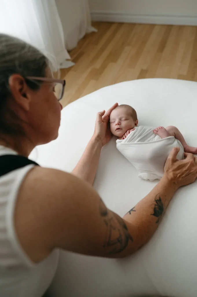 Photographe en plein travaille lors d'une séance en studio à Rimouski.